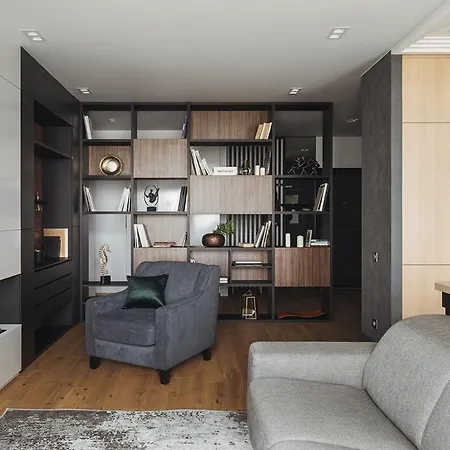 Stylish Warmes In